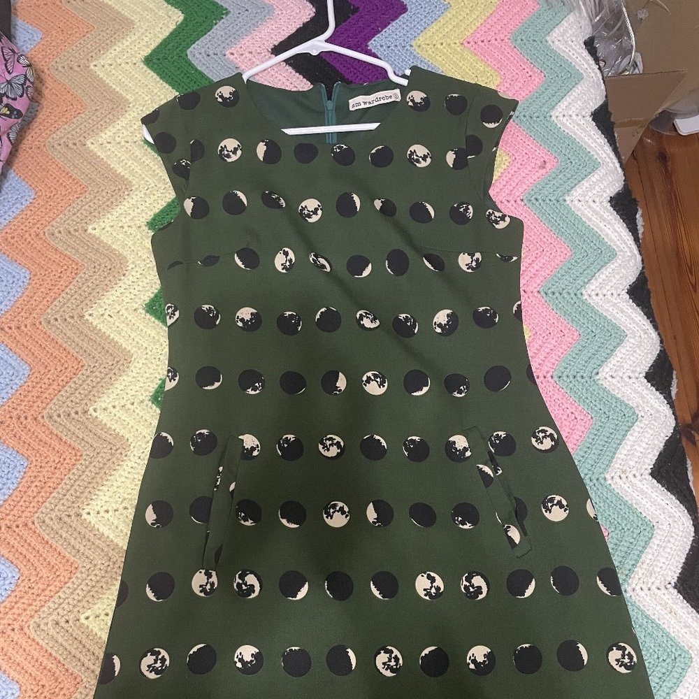 Green Moon Pattern SM Wardrobe Dress